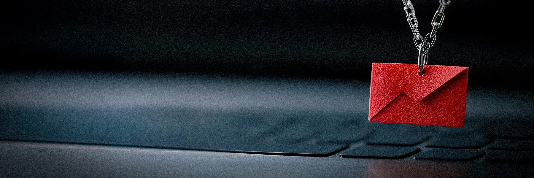 what-happens-if-your-email-is-on-the-dark-web