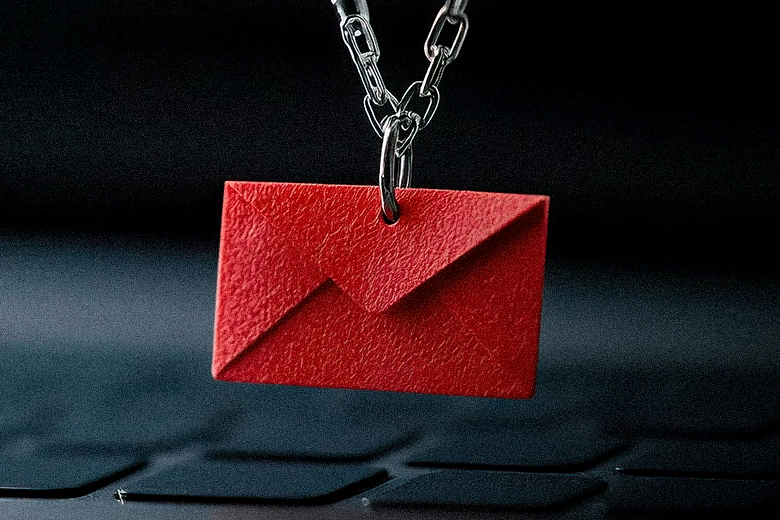 what-happens-if-your-email-is-on-the-dark-web
